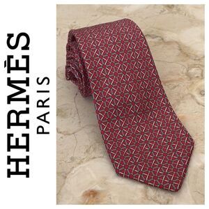 Hermès 100% Silk Horsebit Pattern Tie